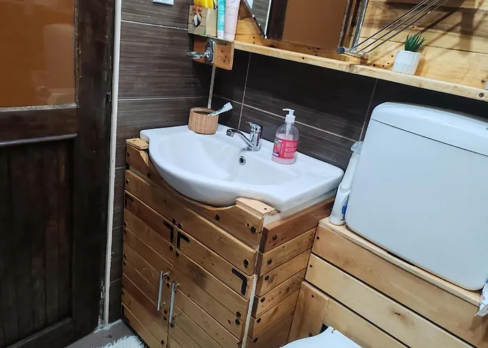 Antic Case de vacanță