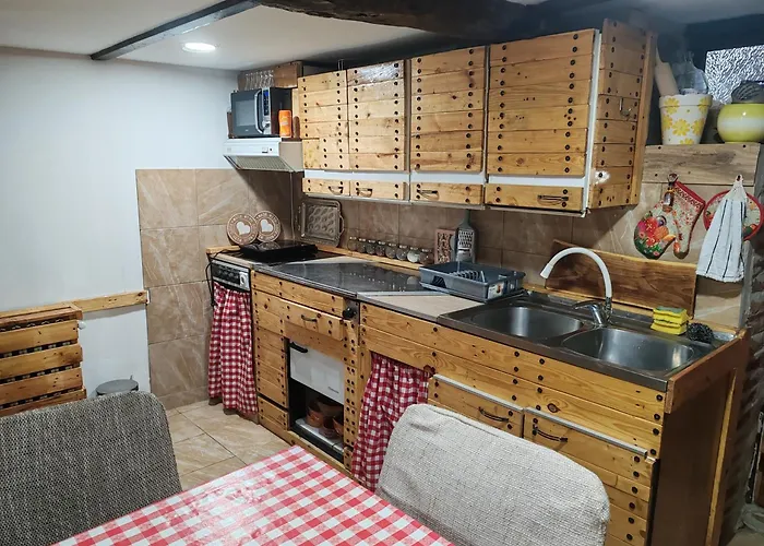 Case de vacanță Antic